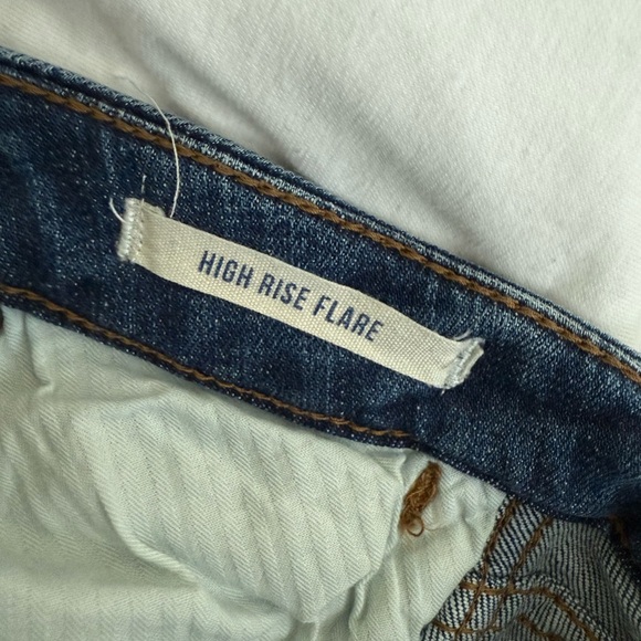 Wrangler Retro High Rise Flare Jeans - Picture 4 of 12